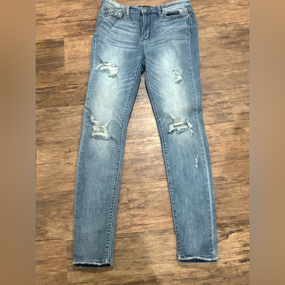 Judy Blue Light Blue Distressed Skinny Jeans